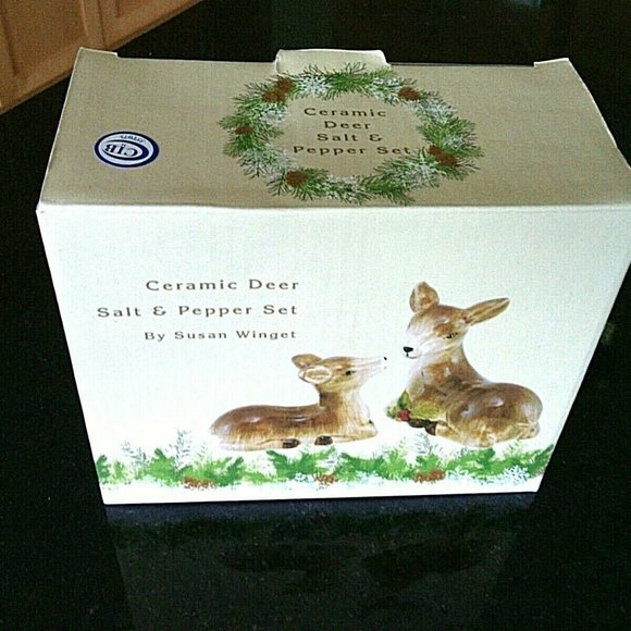 Salt & Pepper Shaker Set Cracker Barrel Ceramic Deer Susan Winget Christmas Gift - Picture 16 of 16
